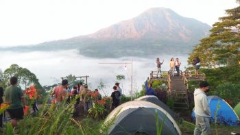 Camping di Kintamani.jpg