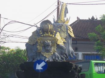 Patung Barong Batubulan.jpg