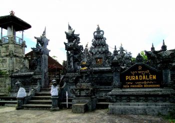 Pura Dalem.jpg